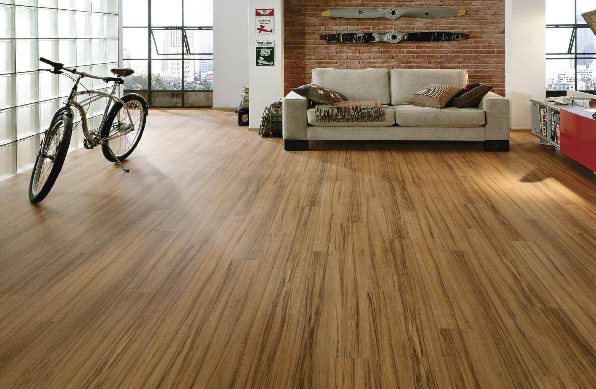Piso Laminado Ambiente — Delgado Pisos